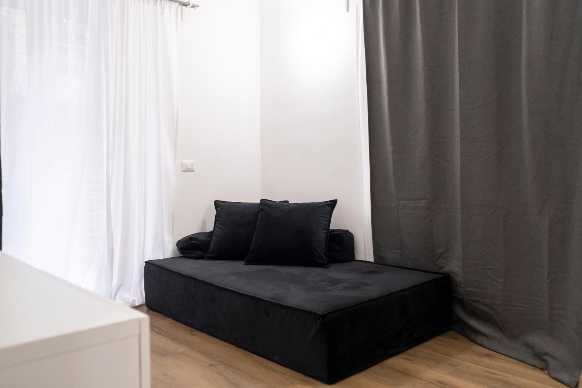 Centro-5Stelle 10 Minuti Dal Mare A Piedi Apartment ซาโวนา ภายนอก รูปภาพ